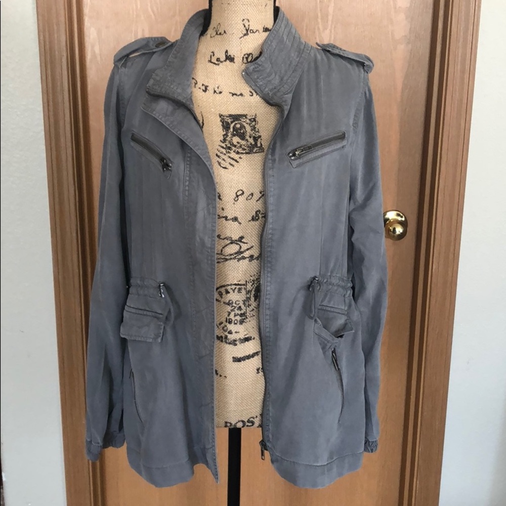 BKE light weight jacket